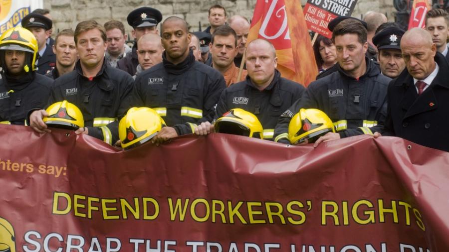 defend-workers-rights-banner-march