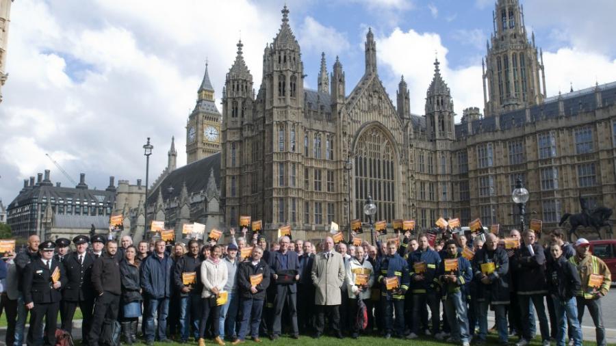 outside-parliament-westminster-protest