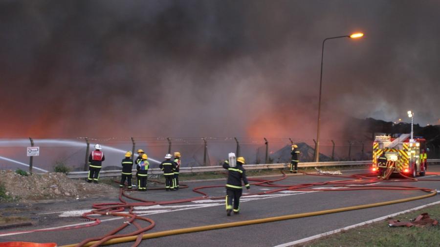 roadside-fire