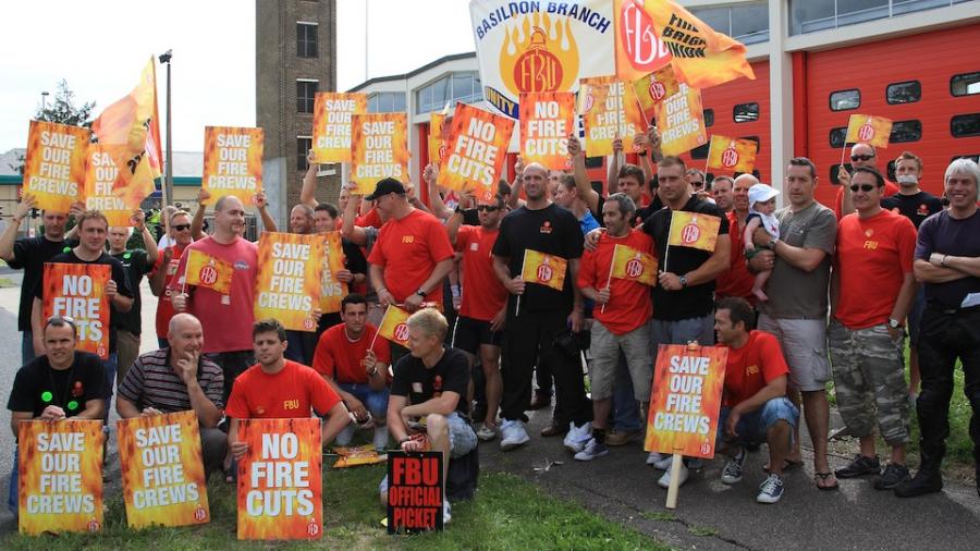 save-our-fire-crews-demonstration