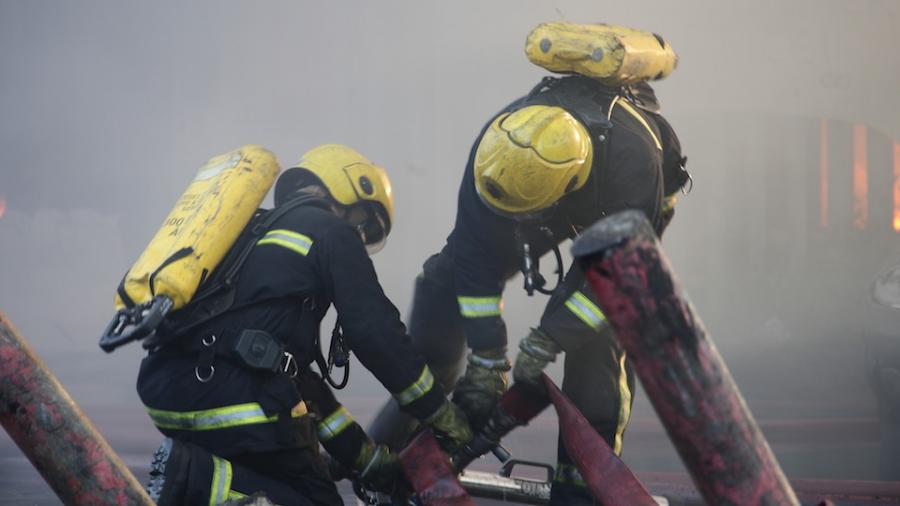 smoke-firefighters