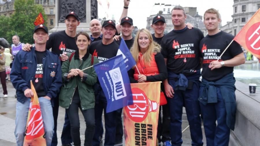 union-members-flags-protest