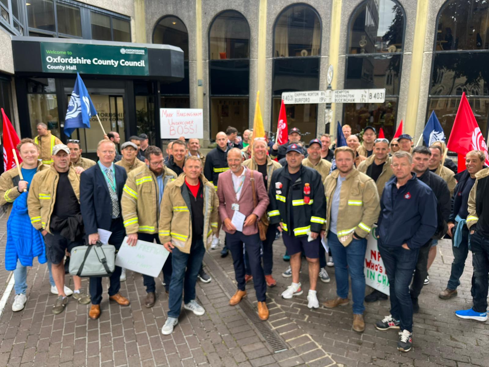 Firefighters rallying outside Oxfordshire County Council 
