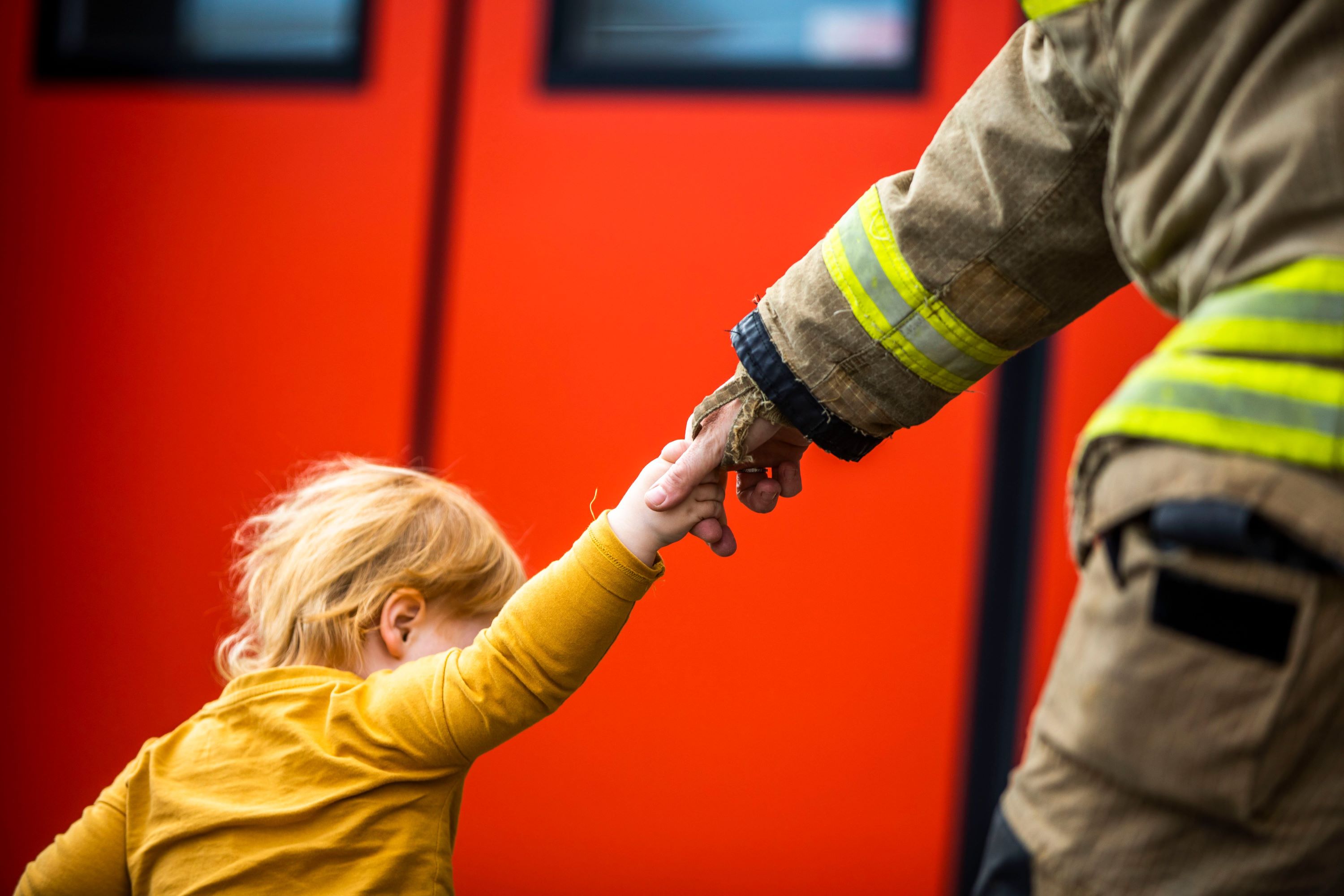 Female ff and mother with small child 
