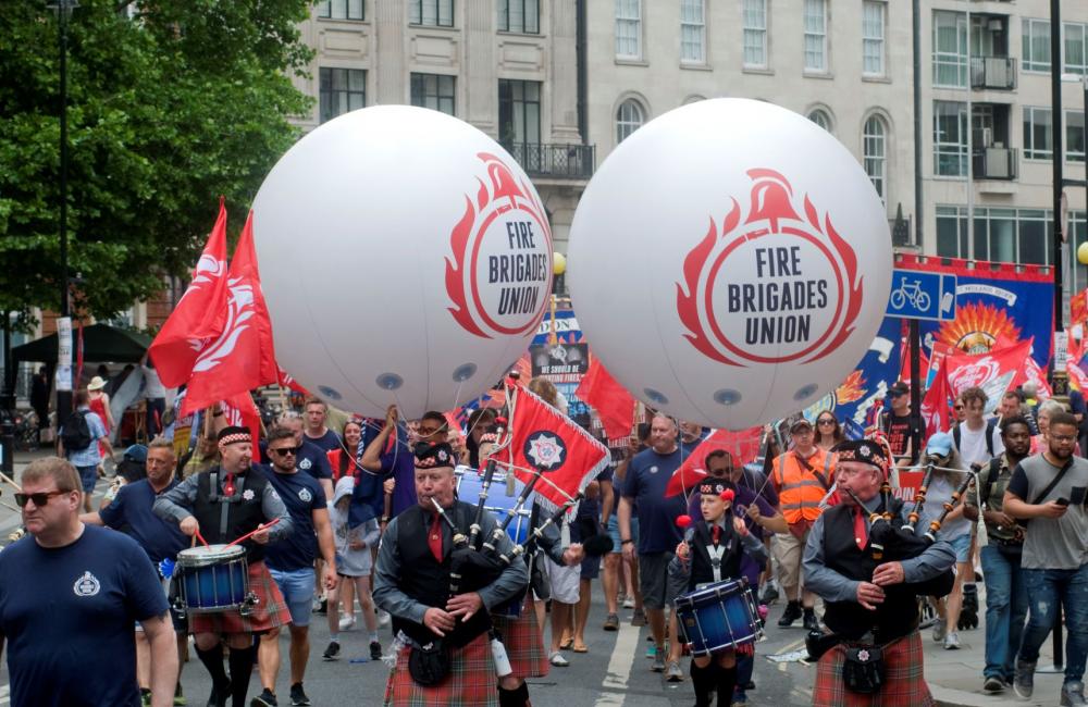 Firefighters TUC rally 18 June c Stefano Cagnoni
