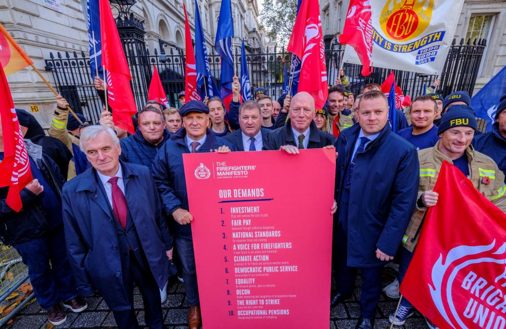 FFs manifesto outside Downing St c Jess Hurd