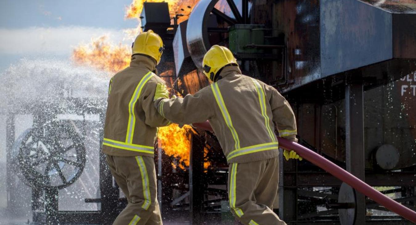 Fire scene 36273087092