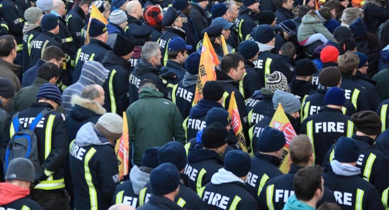 firefighters-marching-protest
