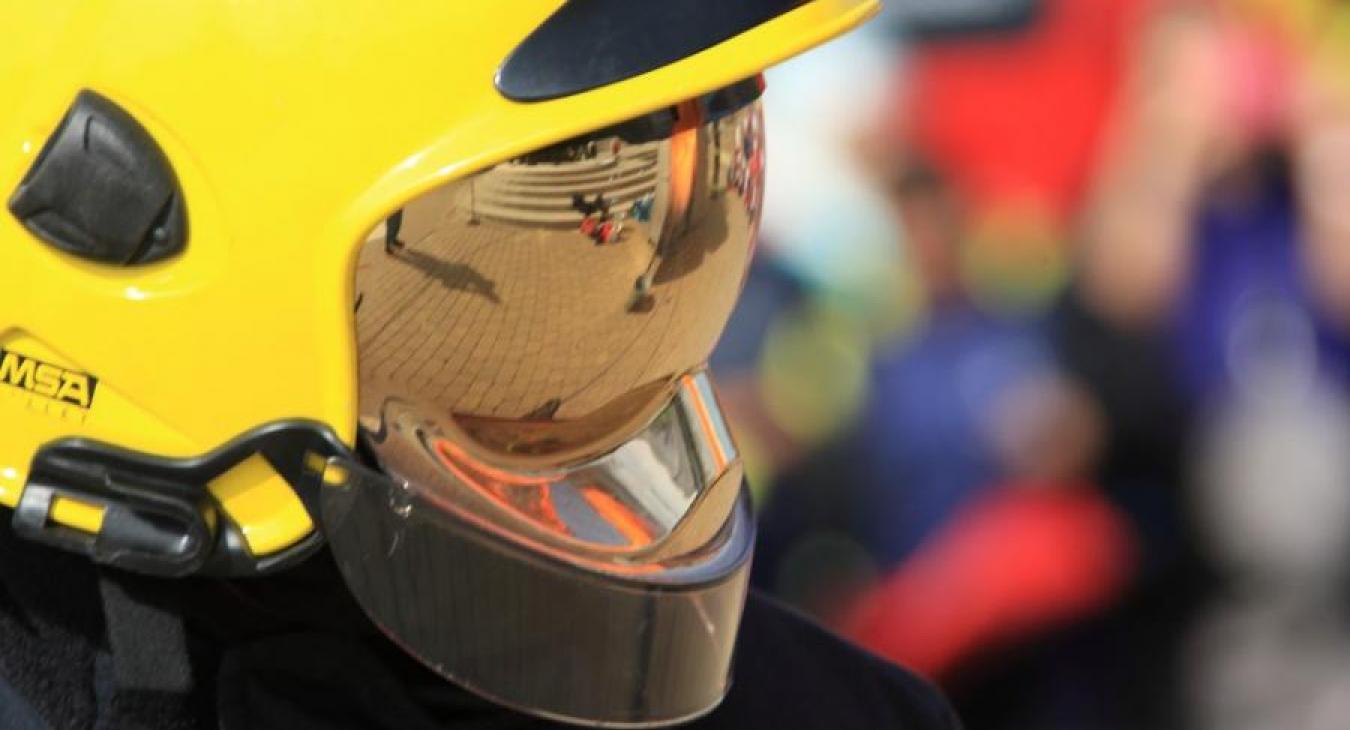helmet-visor-close-up