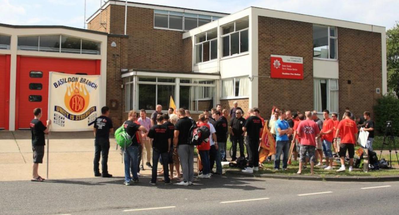 protest-fire-station-basildon
