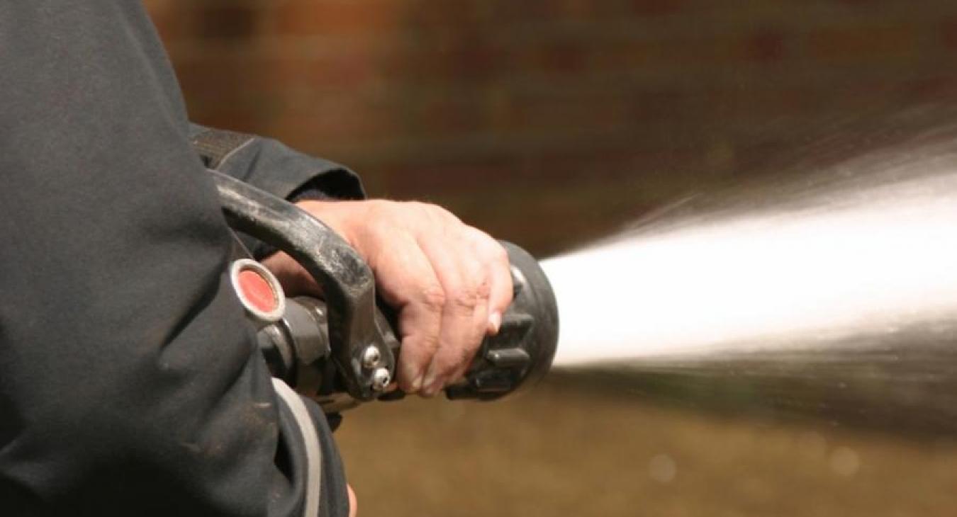 spraying-water